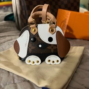 ‼️ SOLD ‼️ Key chain